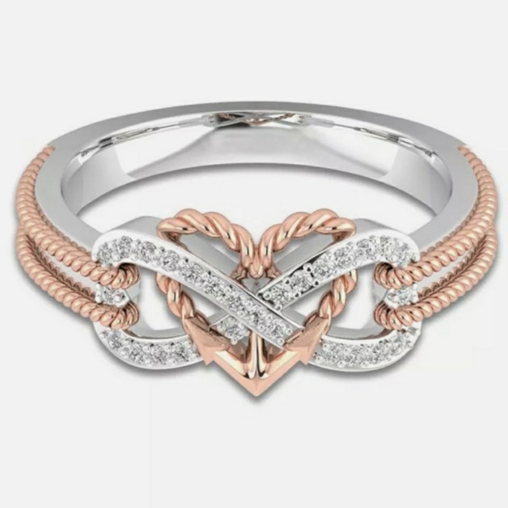 New (3) Heart Topaz Ring .925 Size: 5.5!